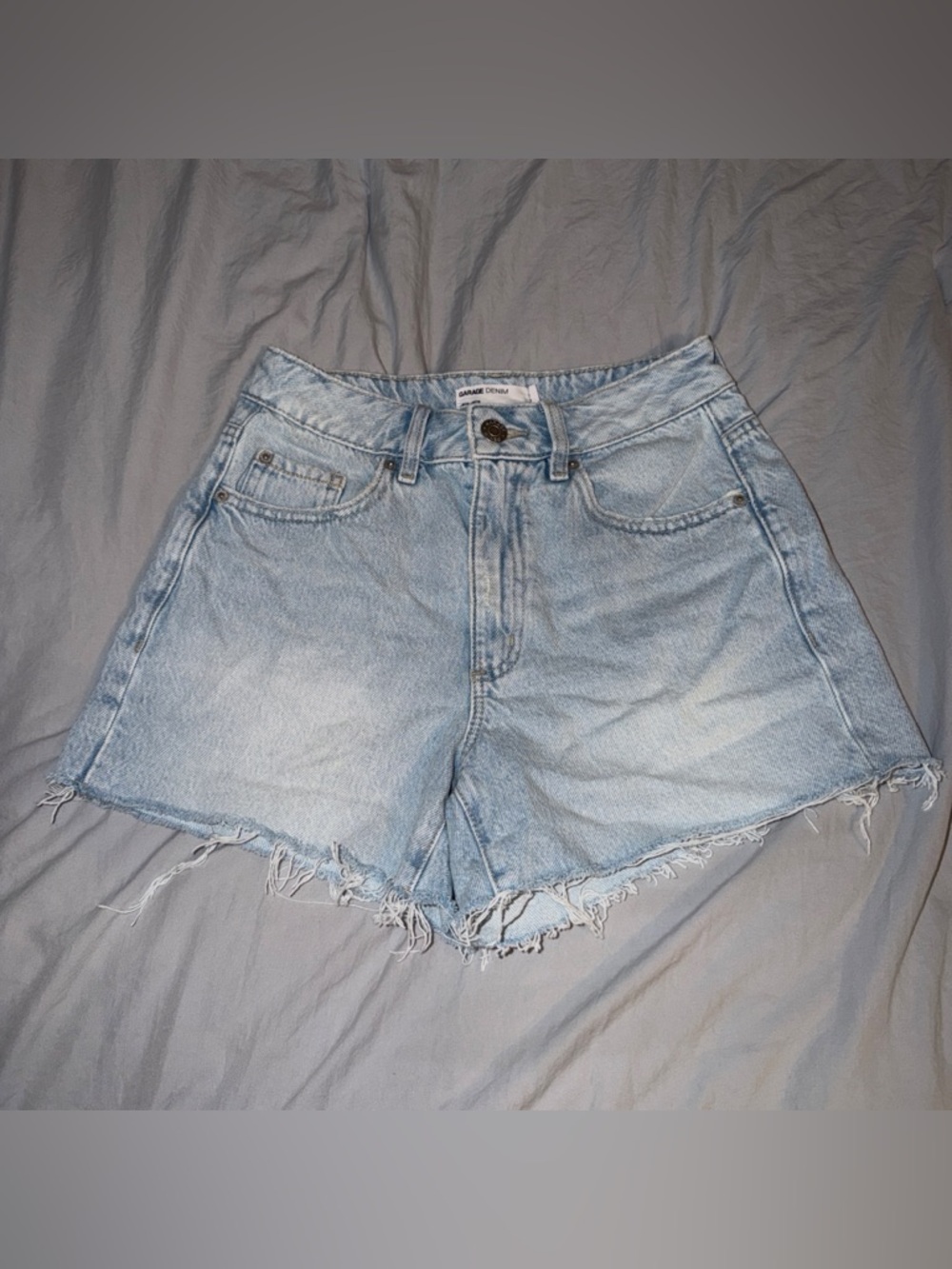 Light Wash Mom Jean Frayed Hem Women's Shorts